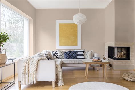 Living Room Paint Colors Trending in 2025